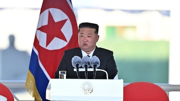 FILE PHOTO: North Korean leader Kim Jong Un attends a ceremony for the launch of a "new multipurpose destroyer," as per state media KCNA's reports, in Nampo, North Korea, in this handout picture released on April 26, 2025, by the Korean Central News Agency. KCNA via REUTERS ATTENTION EDITORS - THIS IMAGE WAS PROVIDED BY A THIRD PARTY. REUTERS IS UNABLE TO INDEPENDENTLY VERIFY THIS IMAGE. NO THIRD PARTY SALES. SOUTH KOREA OUT. NO COMMERCIAL OR EDITORIAL SALES IN SOUTH KOREA./File Photo